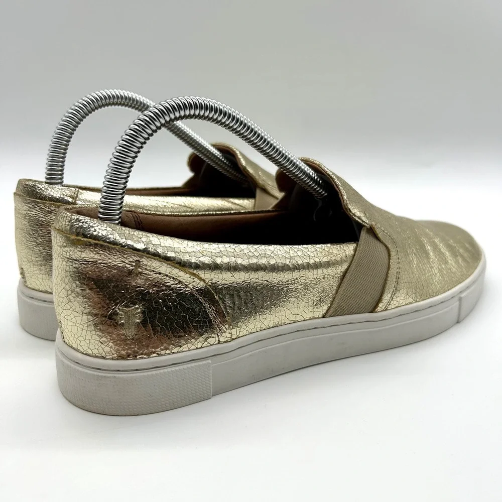 Frye Ivy Slip On Sneakers‎ Men's 8 Gold Leather Casual Walking Shoes